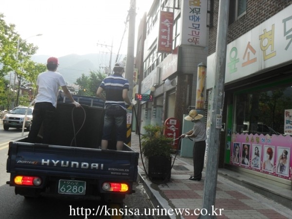 2012080856265935.jpg